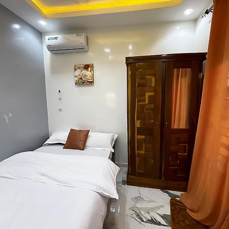Villa Adja Nafy A Saly Gandigal المظهر الخارجي الصورة