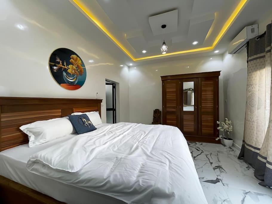 Villa Adja Nafy A Saly Gandigal المظهر الخارجي الصورة