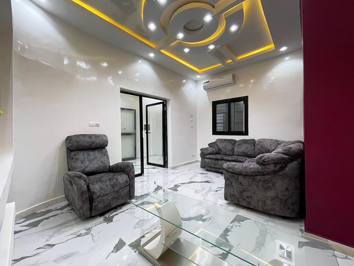 Villa Adja Nafy A Saly Gandigal المظهر الخارجي الصورة